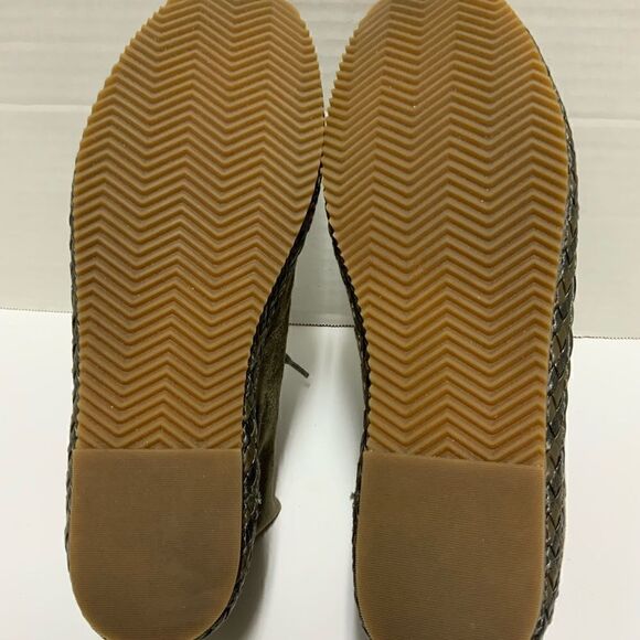 Aetrex 'Addison' Olive Suede Chukka Boots 9-9.5 - Picture 9 of 9